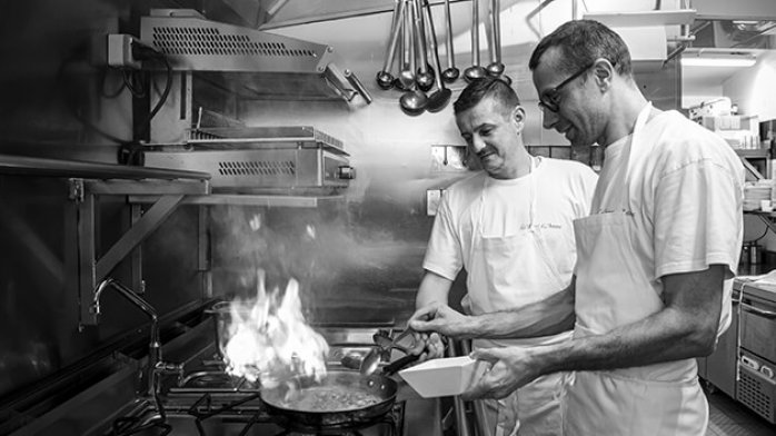 Dominique Boulanger et Ludovic Leger, cuisiniers au Bistrot d'Antoine à Péronne