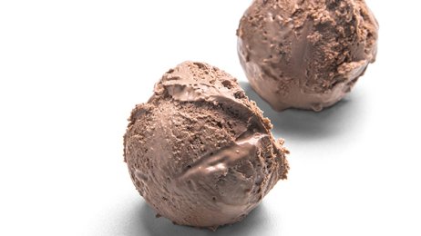 La crème glacée chocolat au lait Suisse 2,5 L / 1,5 kg Ma Très Bonne Glace | Grossiste alimentaire | PassionFroid