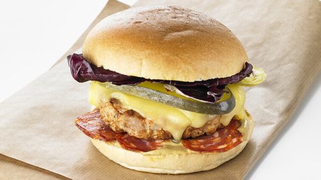 Recette : Burger brioché au poulet, spianata et comté - PassionFroid