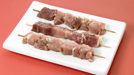Brochette de porc marinée à la provençale 130 g env. | Grossiste alimentaire | PassionFroid