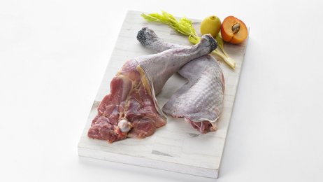 Cuisse de poulet déjointée noir fermier de Challans Label Rouge IGP VF 240/280 g | Grossiste alimentaire | PassionFroid