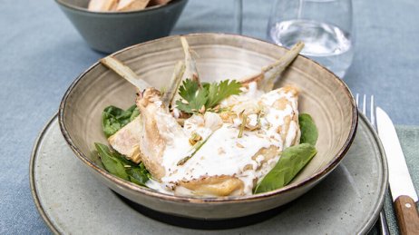 Recette : Suprême de poulet au yaourt grec comme une blanquette - PassionFroid