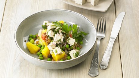 Recette : Salade de légumineuses mangue ananas et tofu aux herbes fraîches - PassionFroid