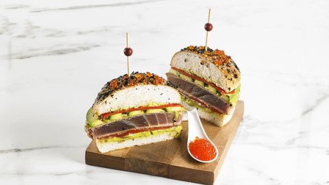 Recette : Le tataki de thon en burger - PassionFroid